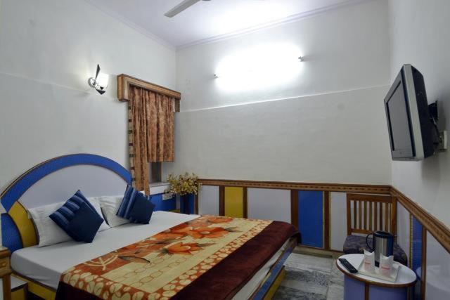 Hare Krishna Main Bazar Hotel New Delhi Exterior foto