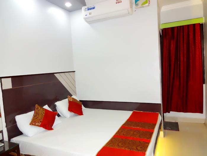 Hare Krishna Main Bazar Hotel New Delhi Exterior foto
